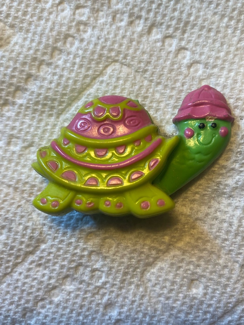 Vintage 1974 Avon "Myrtle the Turtle" Pin Pal Brooch